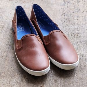 Keds Crashback Leather Fashion Sneaker 8.5M